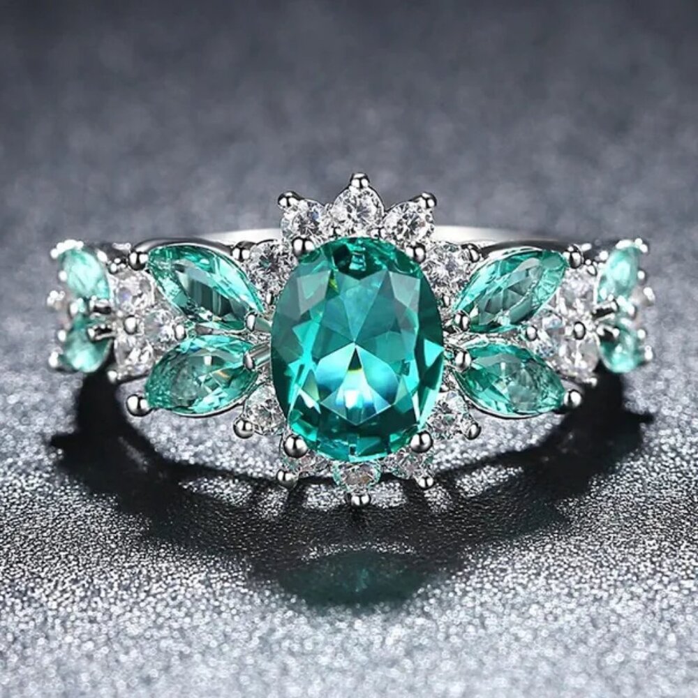 Stunning Emerald and CZ Dinner Ring in .925 Sterling Silver Plate, size 7